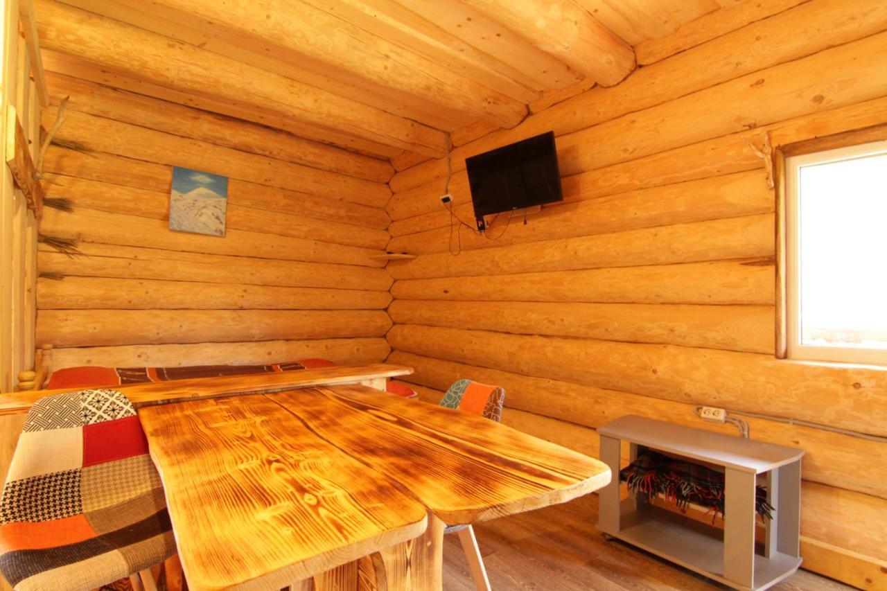 Bungalow In Mauntains With Chan Near The Forest Slavsko Exterior foto